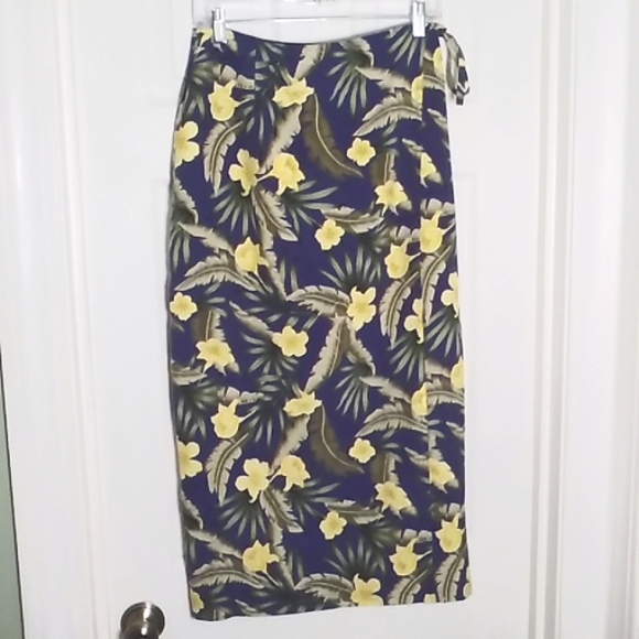 Pearl Head Bay tropical Silk wrap maxi skirt - Picture 1 of 6